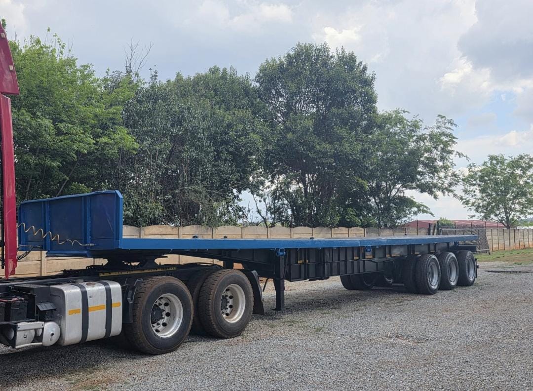 Dolfyn — used commercial vehicle, Middelburg