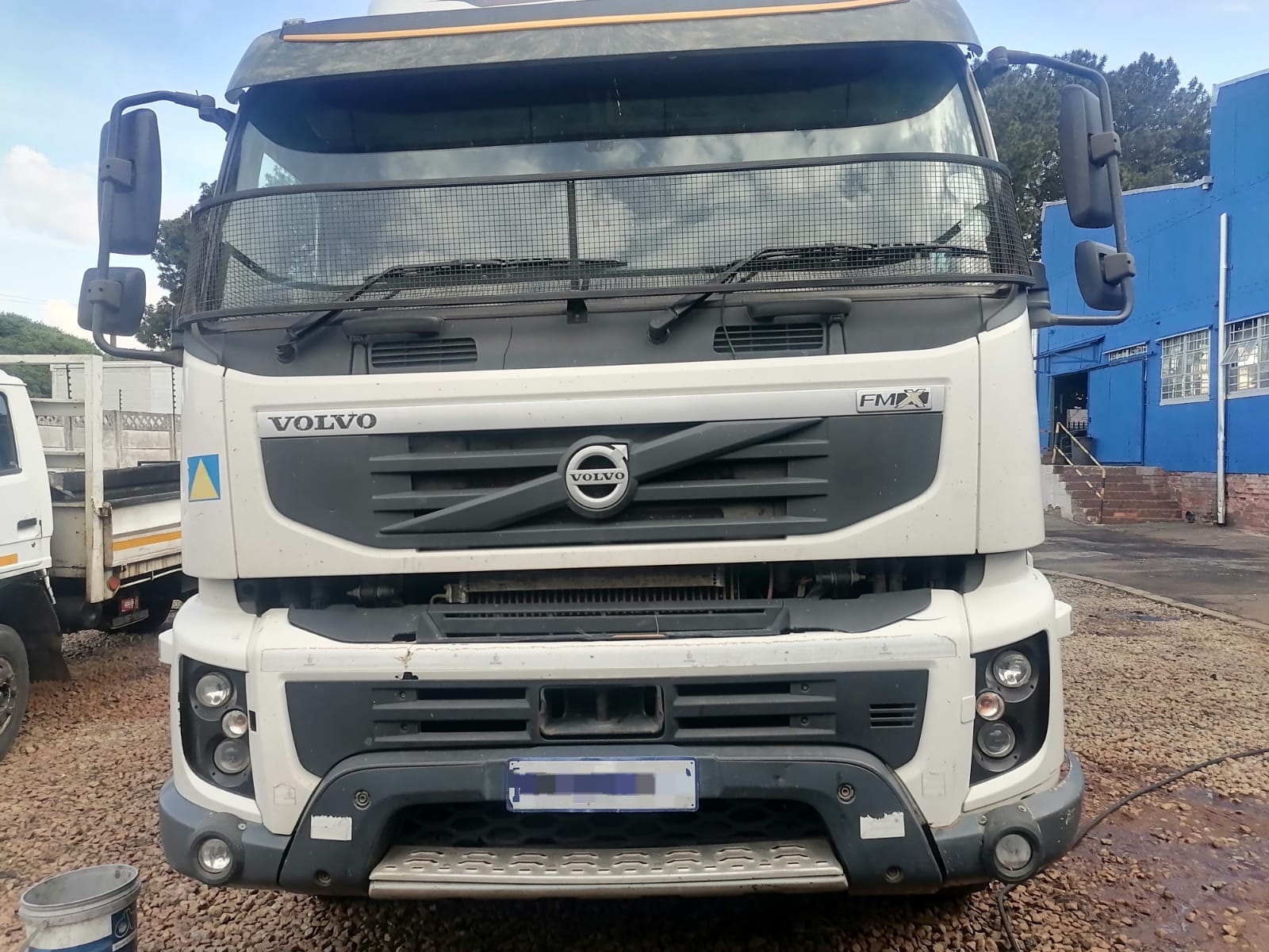 FMX — used commercial vehicle, Middelburg
